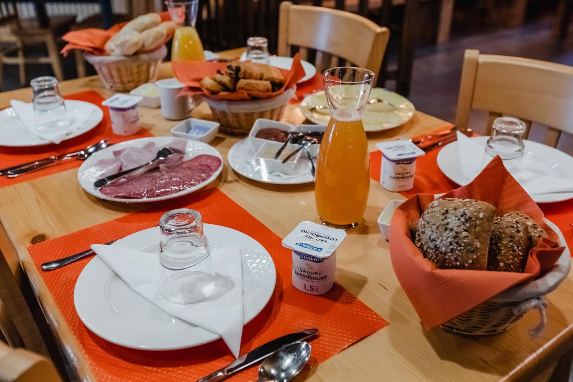 Hotel Cornelyshaff Heinerscheid Ngoại thất bức ảnh